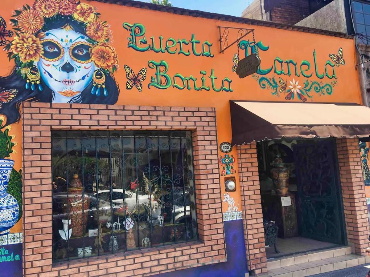 Hospedaje Tlaquepaque グアダラハラ エクステリア 写真