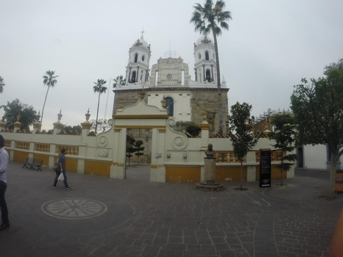 Hospedaje Tlaquepaque グアダラハラ エクステリア 写真